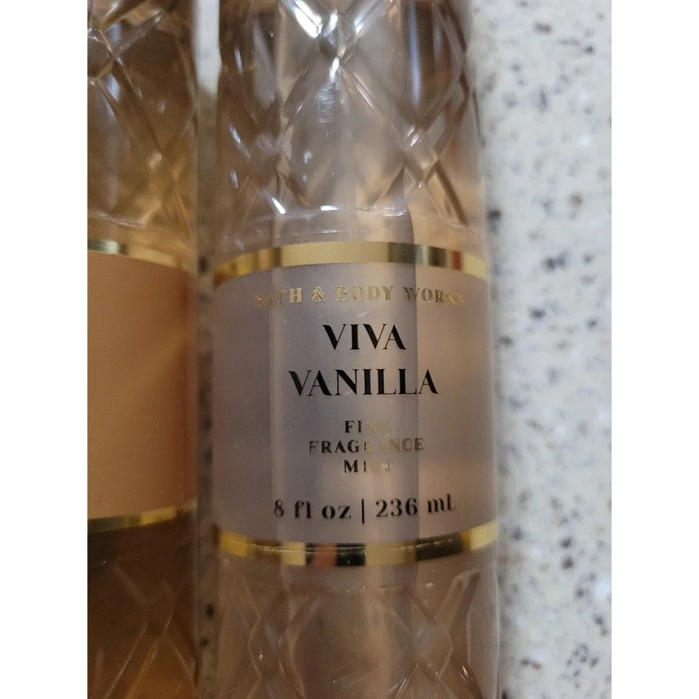 2 Bath & Body Works Viva Vanilla Fine Fragrance Mist Body Spray 8 oz Each